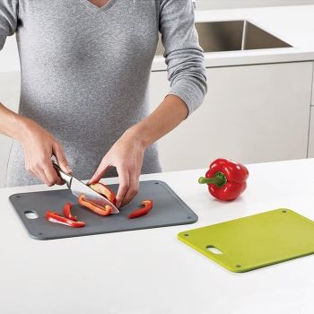 JOSEPH JOSEPH DoorStore 2-Piece Chopping Board Set